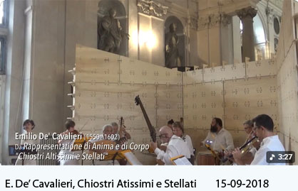 Chiostri altissimi
